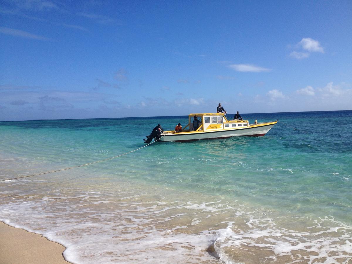 Serenity Beaches Resort Uoleva Island Buitenkant foto